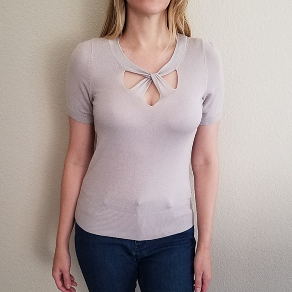 H&M BEIGE TAN SHORT SLEEVE SWEATER TOP MEDIUM - Picture 3 of 6